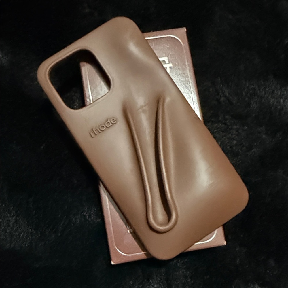 RHODE Espresso iPhone 16 pro max Case